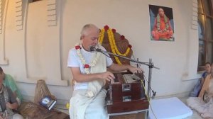 Хари харае намаха... Е М Чайтанья Чандра Чаран прабху Майяпур 2017