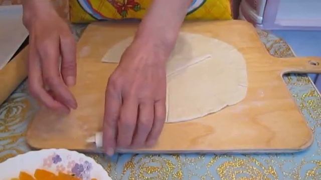 ЖУЧКИ С МАРМЕЛАДОМ. РЕЦЕПТ РОГАЛИКОВ