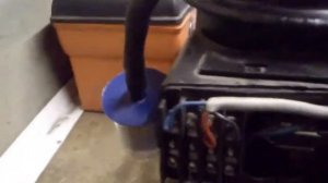 Компрессор для шин из холодильного