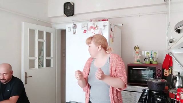 Обед Турецкому Мужу на Скорую руку✔️Руки так и Чешутся 🤗✔️Болталка😀✔️Розовая вода✔️Турция смотреть онлайн