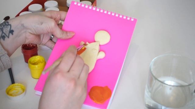 Лепим лисичку и колобка из соленого теста смотреть онлайн