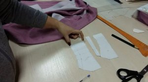 Английский воротник со стойкой.