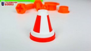 Видео Трансформеры: Бамблби - лучший автобот. Ремонт железной дороги. Поезд Мультик для мальчиков