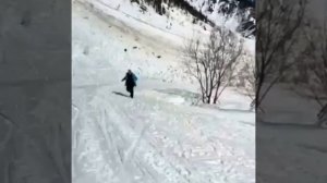 Сход лавины на Мамае