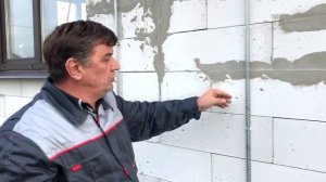 Разновидности и способы применения универсальных креплений штукатурных маяков