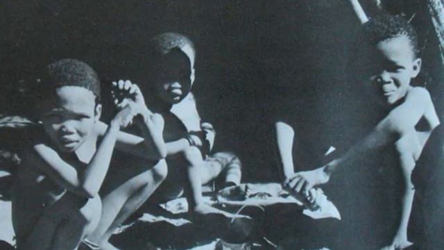 Chant des pygmées Mbinga de l'Ituri смотреть онлайн