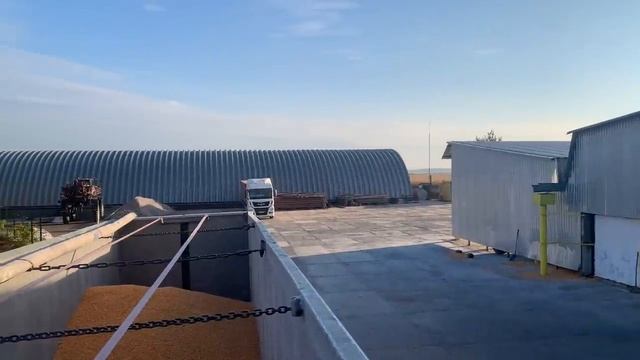 Работа без перегруза. Нехватка зерновозов.