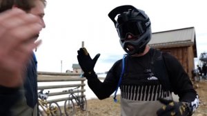 Шоссер на Мегалавине! GCN VS Megavalanche! GMBN по-русски