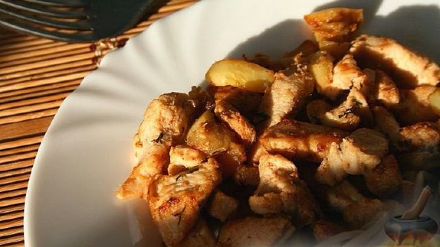Куриное филе с грушей. Курица с корицей. Запеченное куриное филе с грушей. Курица с бананами. Курица с корицей.