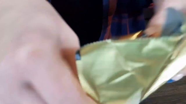 УВЕЛИЧИВАЮ В НЕСКОЛЬКО РАЗ ВКУСНЯШКИ /ОГРОМНЫЙ КУСОЧЕК ПИЦЦЫ И ? смотреть онлайн