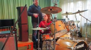 Песня "ТЕМП" муз. А. Пахмутовой сл. А. Добронравова