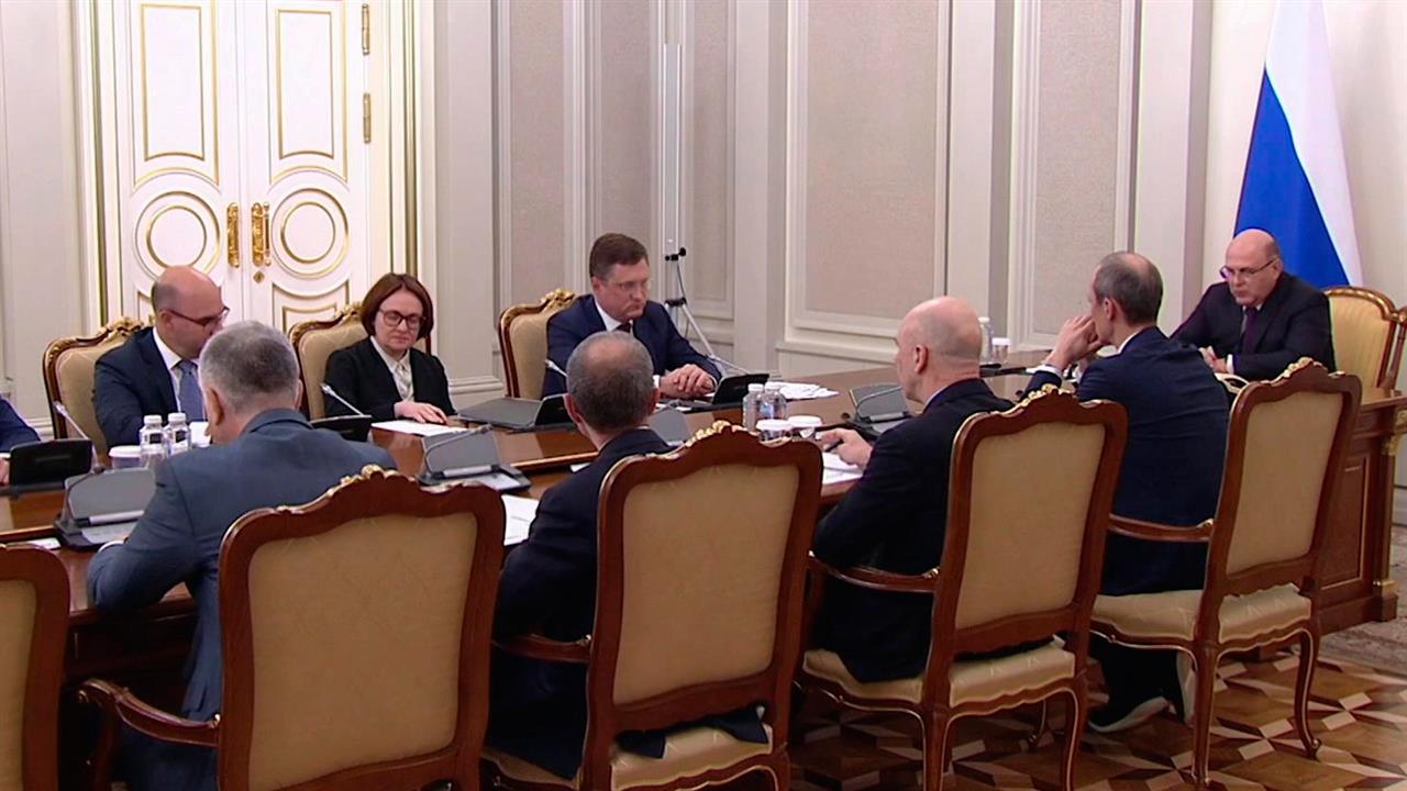 Премьер Михаил Мишустин отметил рост ключевых экономических показателей страны