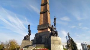 Памятник Салавата Юлаева. Монумент Дружбы
