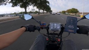 Extreme BULL K6 E-Scooter In Traffic *Dangerous*