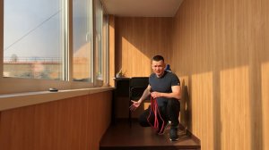 Сгибание ноги стоя с резиновой петлей 257