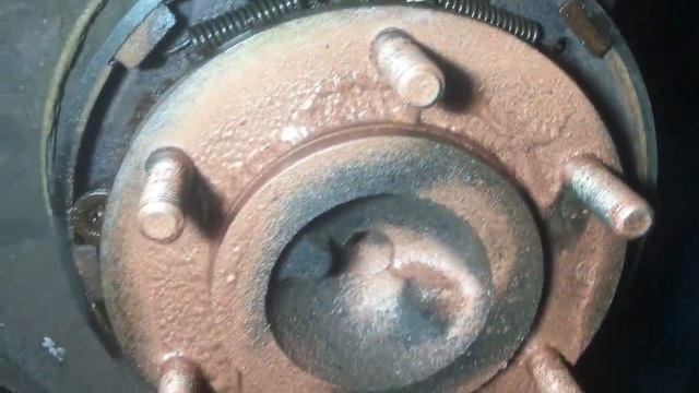 OPEL FRONTERA B ЗАМЕНА ЗАДНИХ КОЛОДОК.mp4 смотреть онлайн