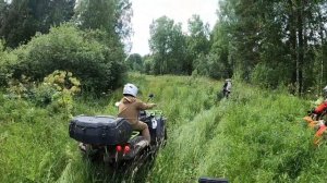 РМ 650-2 против РМ 800. Проверка болотом!