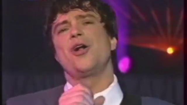 When the stars begin to fall (На-На) смотреть онлайн