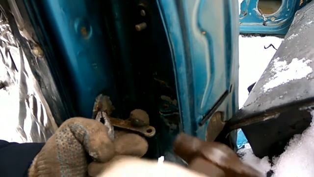 Как снять дверь Дэу Нексия / Daewoo Nexia