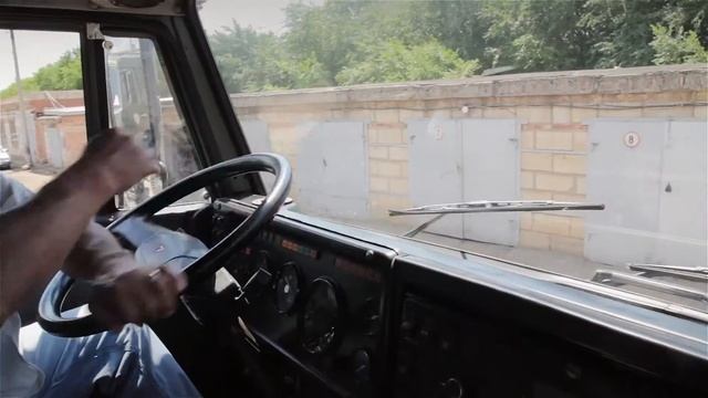 "Это должен уметь каждый мужчина". Автошкола ДОСААФ смотреть онлайн