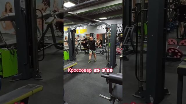 Теперь суббота - день жима и тренировка грудных. смотреть онлайн