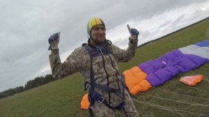 Прыжок с парашютом от #doctorbeketov. Приземление