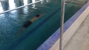 Учимся правильно нырять в басейне