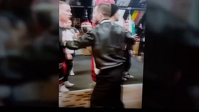 ЭДВАРД БИЛ ПОДРАЛСЯ С ТАМАЕВЫМ?ТАМАЕВ В НОГДАУНЕ,АРБИ АГРЕССОР