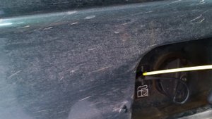 УАЗ Патриот. Лючки бензобаков - лечим расхлябанность.