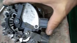 Ford Focus 2 снятие ремонт установка генератора
