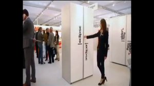 Распашные двери, задвигающиеся внутрь корпуса шкафа