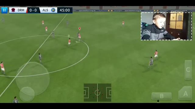 Лучшая команда в Dream League Soccer 2018 смотреть онлайн