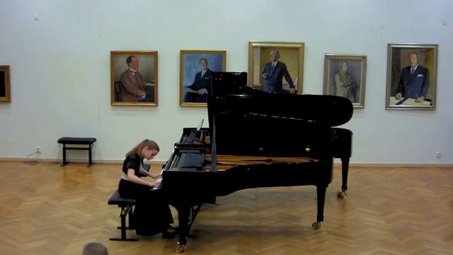 Chopin - Rondo op.1 / Alina Tikhomirova смотреть онлайн