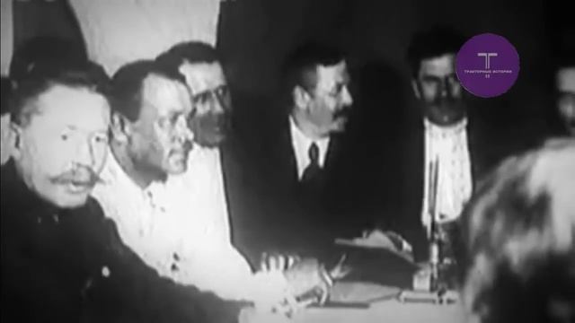 Русский Холт. Насколько могучими и тягучими были первые советские тракторы. 2ч. Гусеничный тип. смотреть онлайн