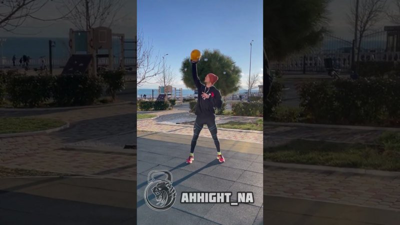Тренировка с гирей в домашних условиях! Для новичков (пупсиков).