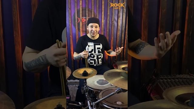 Разбор ритма "раггатон" на барабанах вместе с нашим наставником Дмитрием ?? смотреть онлайн