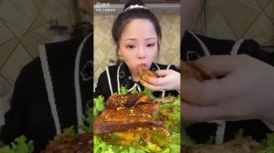 Китайцы едят на камеру / Асмр еда... 🍝🥢🍝🥢