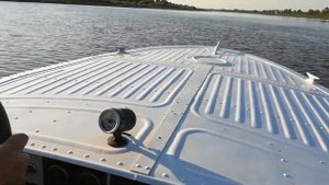 Казанка 2м на воде с водометом.