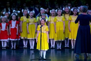 "Солнечные зайчики", Ансамбль Локтева. "Sunny Bunnies", Loktev Ensemble.