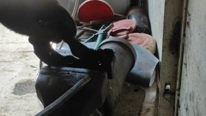 Установка барабанных (задних) колодок | NISSAN SUNNY