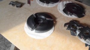 #1 Door cutter. Фрезы для дверей. О фрезах, солях в древесине, выкрашивании ножей...