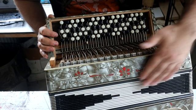 Раритет Старинный немецкий баян "Weltmеister" смотреть онлайн