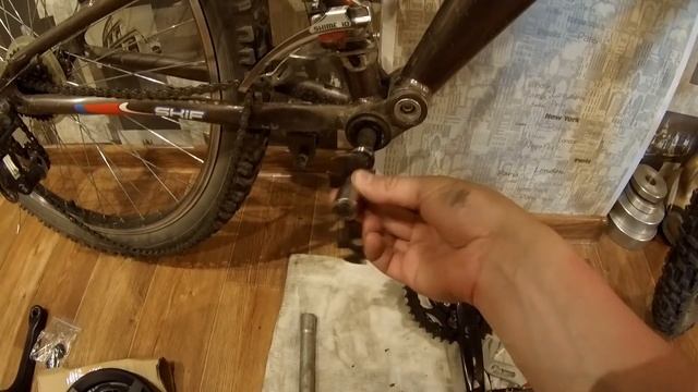 Как снять педаль с велосипеда смотреть онлайн