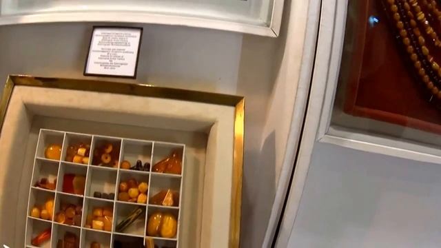 МУЗЕЙ ЯНТАРЯ КОЛЛЕКЦИЯ ЯНТАРНЫХ УКРАШЕНИЙ КАЛИНИНГРАД KONIGSBERG