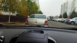 параллельная парковка справа и слева