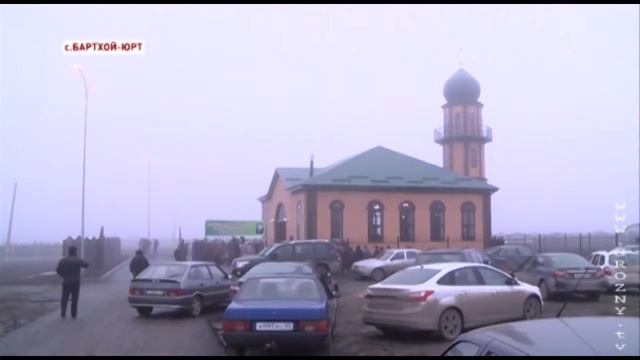 В ГРОЗНЕНСКОМ РАЙОНЕ СОСТОЯЛОСЬ ОТКРЫТИЕ СРАЗУ ДВУХ МЕЧЕТЕЙ смотреть онлайн