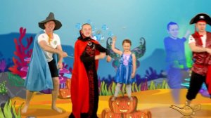 Baby Shark Halloween Song | Kids Songs & Nursery Rhymes | The Mik Maks