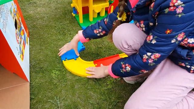 Гараж паркинг №1 с дорогой Полесье Wader. Распаковка. смотреть онлайн