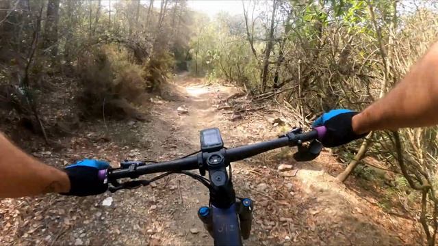 Senderos x Oiz - MTB Collserola смотреть онлайн