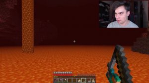 ПРИРУЧИЛИ ЛАВОМЕРКУ В МАЙНКРАФТ!